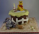 first birthday cake ideas winnie the pooh fondant